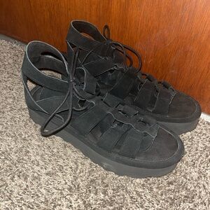 Bearpaw Gladiator Style Sandals W11